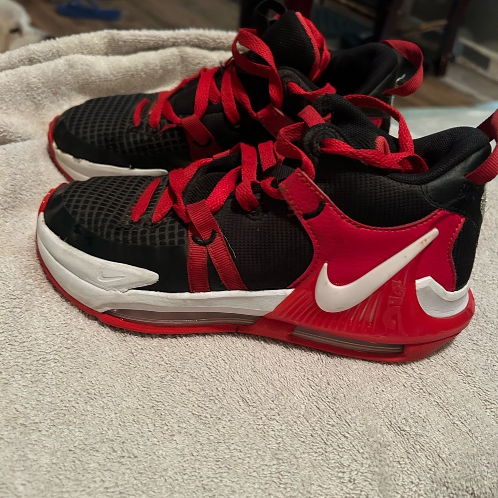 Nike Red and Black Performance Sneakers